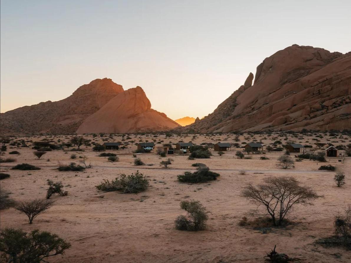 Spitzkoppe Cabin Camp Usakos Εξωτερικό φωτογραφία